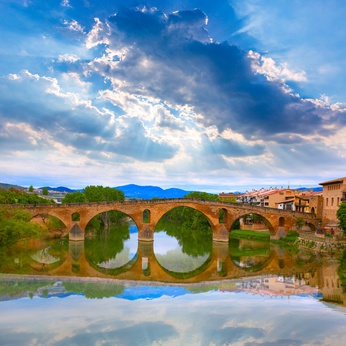 Puente de la Reina bei Pamplona (Brücke der Königin)