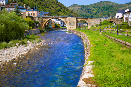 Villafranca del Bierzo Brücke Villafranca del Bierzo Brücke